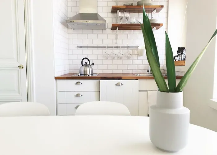 Magnificent Sea View! Luminous 1 Bedroom For Max 4 Apartment *