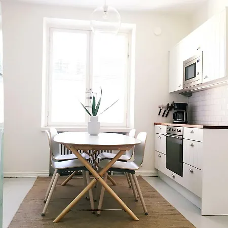 Magnificent Sea View! Luminous 1 Bedroom For Max 4 * Хельсинки